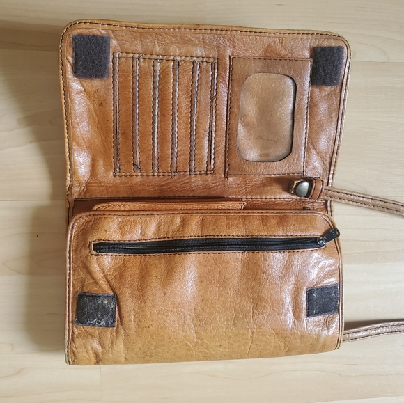 Handbag - Picture 3 of 4